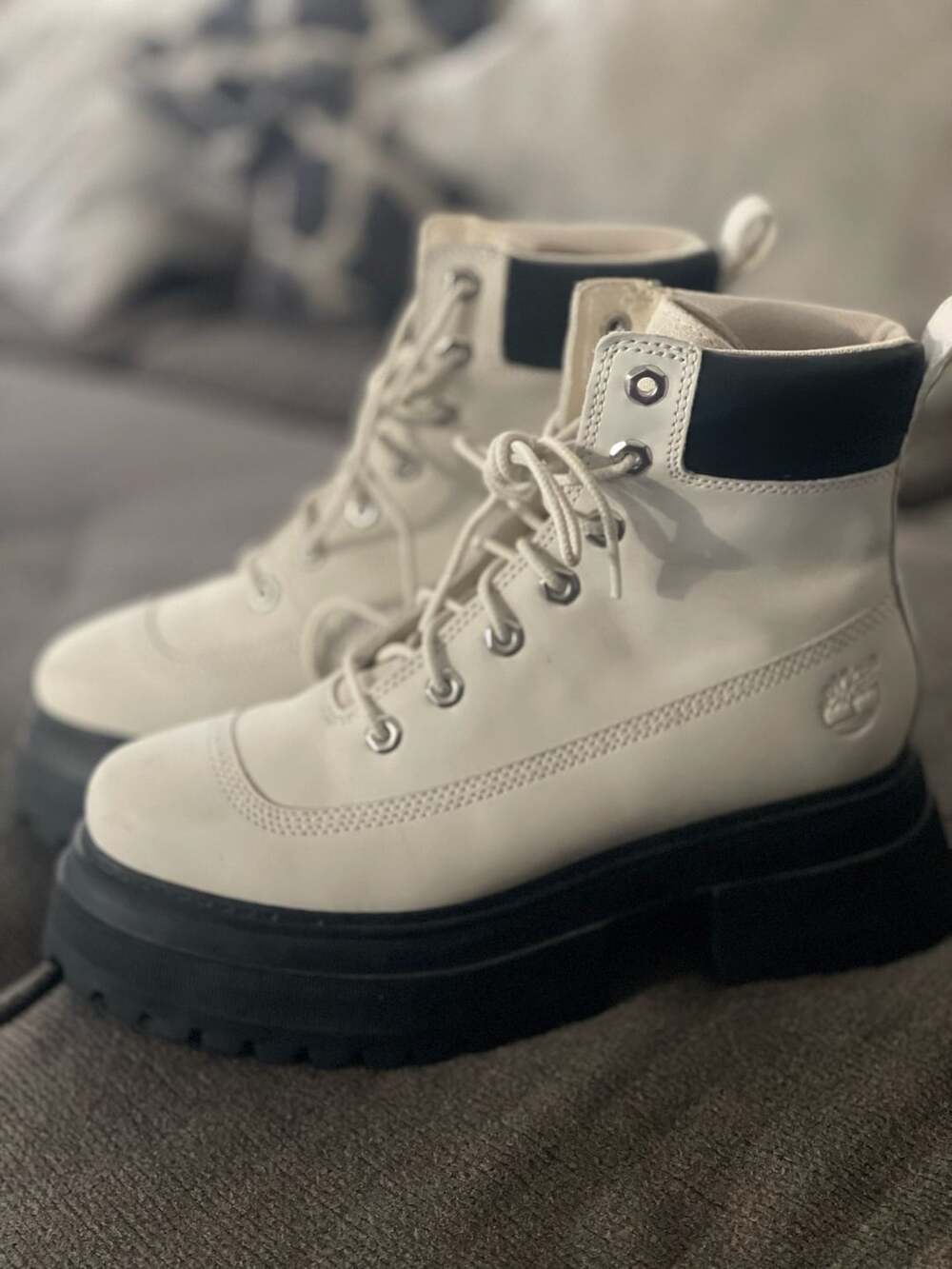 Timberland ReBOTL Sky Platform Boots Size 7.5 White Leather